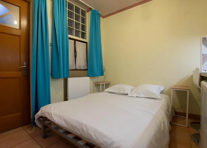 A 2 Petits Pas 公寓 *