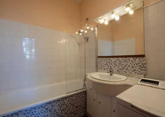 A 2 Petits Pas 公寓 巴涅尔德比戈尔