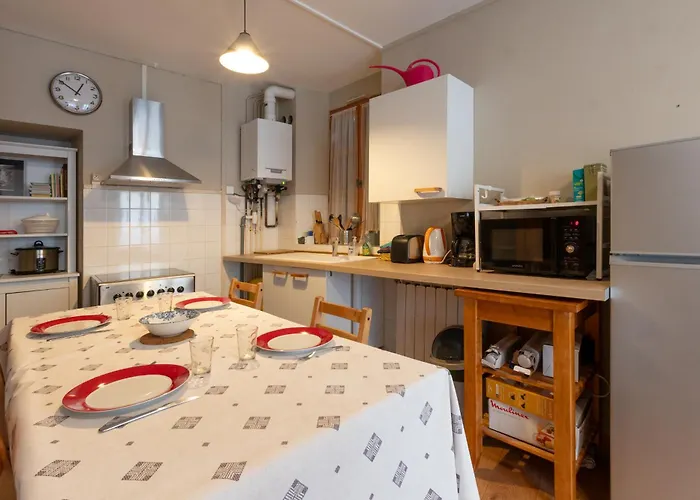 A 2 Petits Pas * 巴涅尔德比戈尔